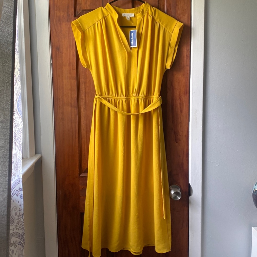 Monteau yellow midi dress